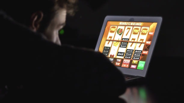 cpg platform dashboard displaying slot games and live-dealer table options